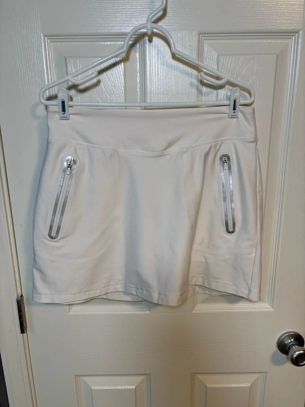 Nike Golf Tour Performance white golf shorts with pockets Size M - Picture 1 of 4